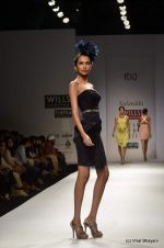 Model walk the ramp for Nalandda Show at Wills Lifestyle India Fashion Week 2012 day 3 on 8th Oct 2012 (14).JPG